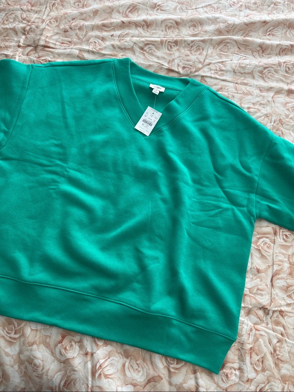 NWT J. Crew Women's V-Neck Sweatshirt in Kelly Green